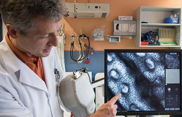 ۸۰۳۵۵۲۷_۶۸۹